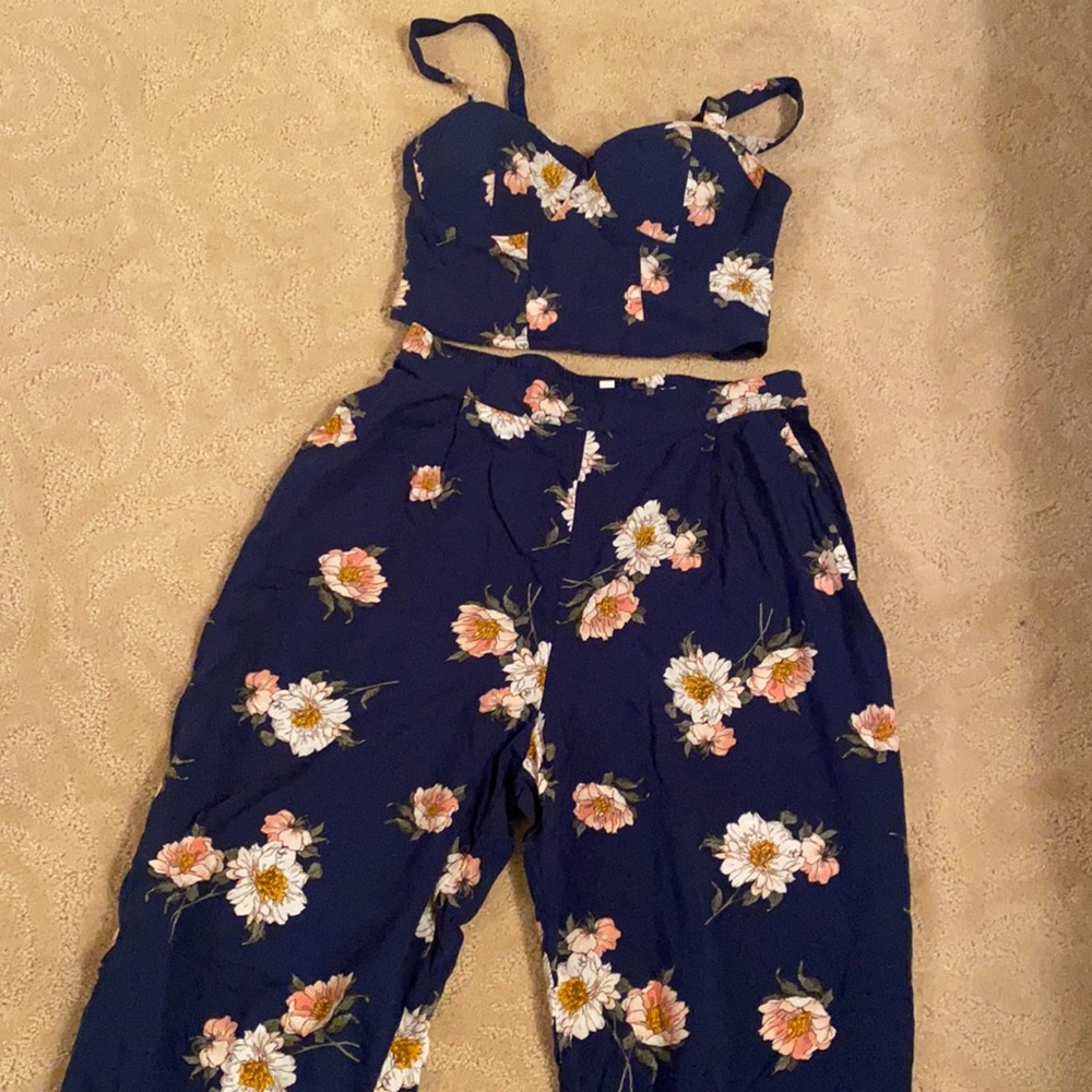 Two piece set